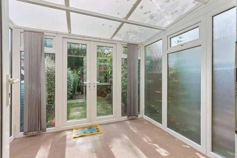 2 Bed House For Sale Near Friern Barnet