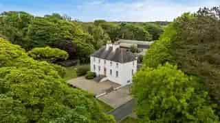 Georgian House with 6 Bedrooms and Stunning Views