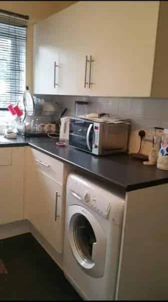 3-Bed Council House Near Parks Schools and Town Center