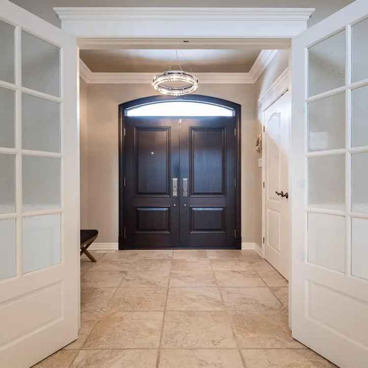 Luxury Golf Course Home 5000 sq ft 4 Beds Pool