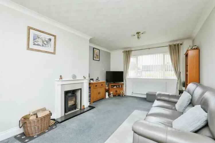 2 Bed Detached Bungalow Shipdham Excellent Condition