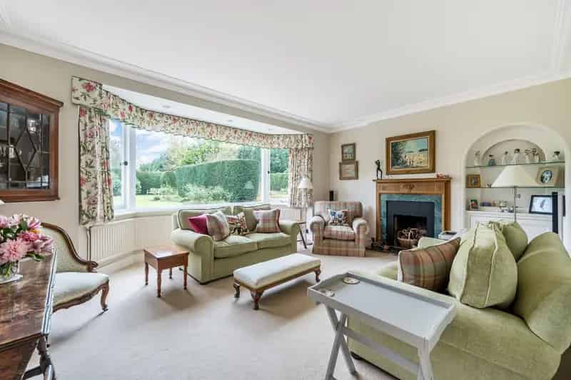 6 Bedroom Period Home Chipstead 3169 Sq Ft 065 Acres