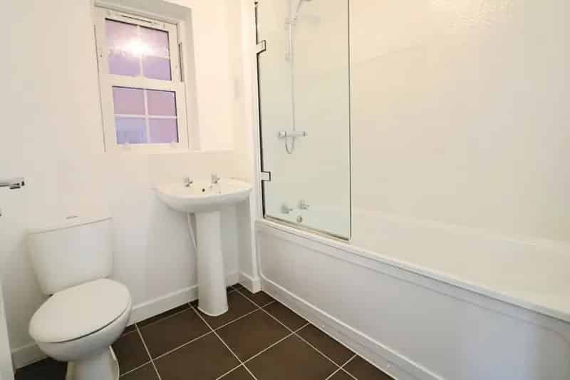 3 Bedroom House To Rent Available 11092025