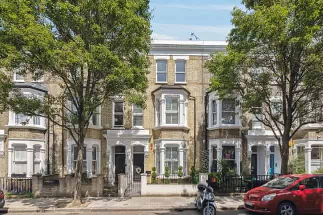 5 Bedroom Terraced House for Sale in London SW10