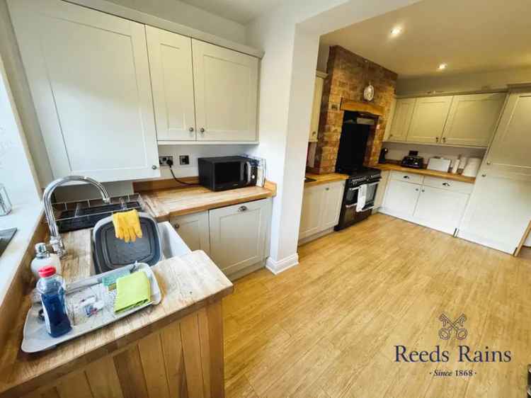 2 Bedroom Mid Terrace House to Rent Brantingham HU15