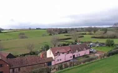 Charming 3-Bedroom Cottage in Thurloxton Near Taunton