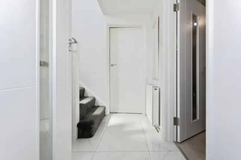 3 Bedroom House For Sale Recently Renovated Semi-Detached Home