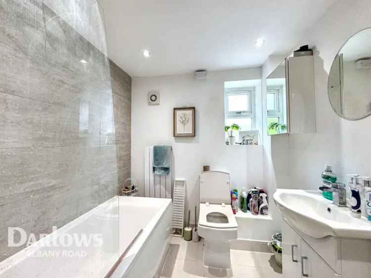2 Bedroom Duplex for Sale in Roath