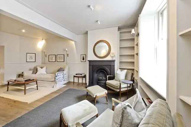 Detached house to rent in Christchurch Street, London SW3