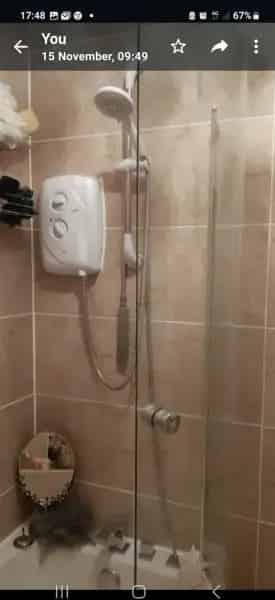4 Bedroom House Near Train Station  Large Garden