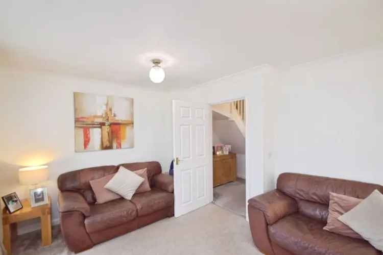 4 Bedroom Mid Terrace House Bynea Llanelli