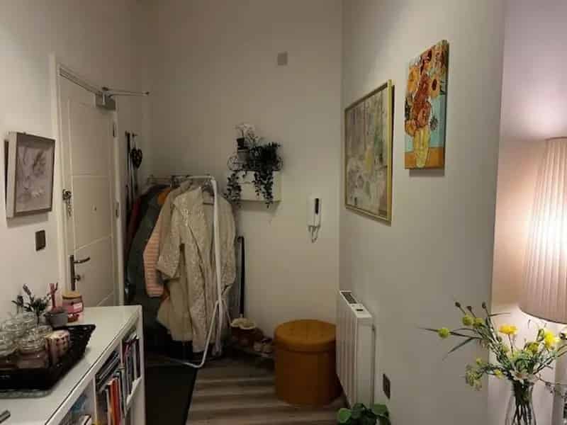 1 Bedroom Flat For Sale in Converted Listed Building
