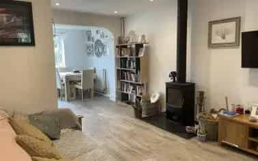 2-Bedroom Bungalow Near Wellington Town Centre