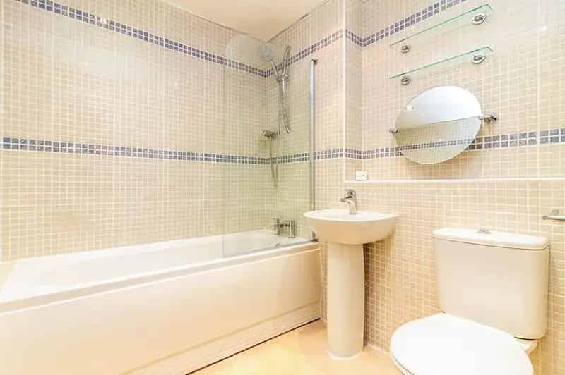 2 Bedroom Flat to Rent Sheffield S8 - Contemporary Apartment