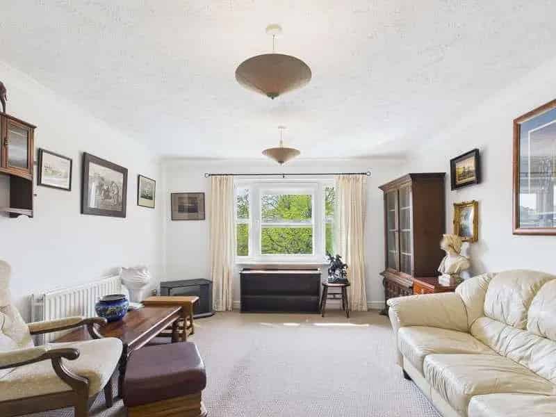 1 bed flat for sale
