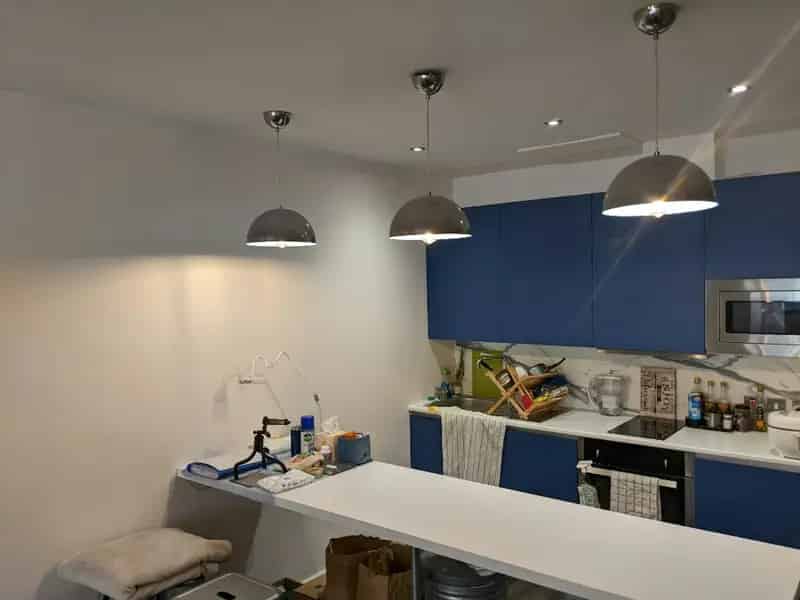 Modern Studio Apartment Near West Street City Centre