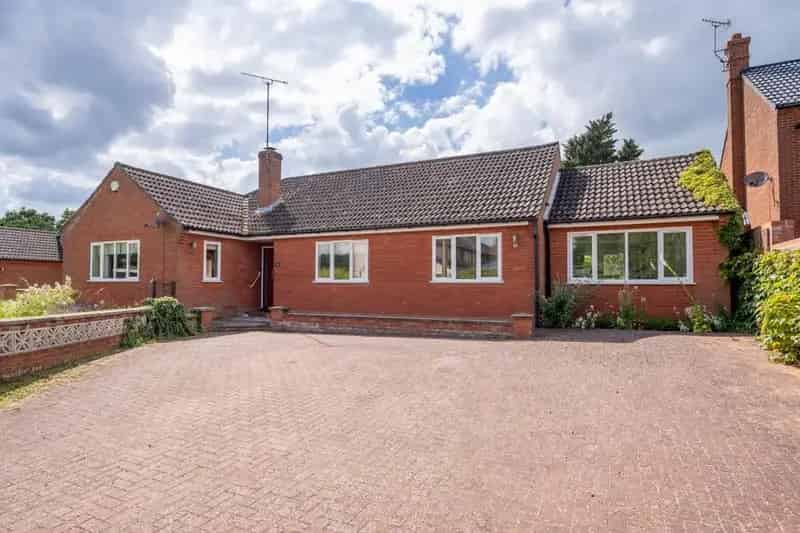 4 Bedroom Detached Bungalow for Sale Fakenham