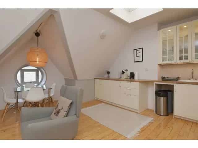 1 Bedroom Flat for Sale in Grassmarket