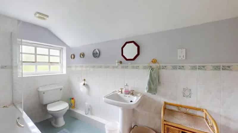 2 Bed Historic House Skipton For Sale