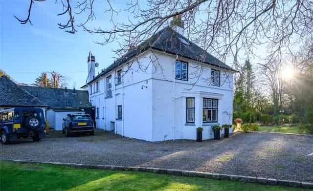 7 Bedroom Detached House in Broughty Ferry