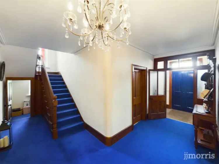 Five Bedroom Detached House with 15.5 Acres