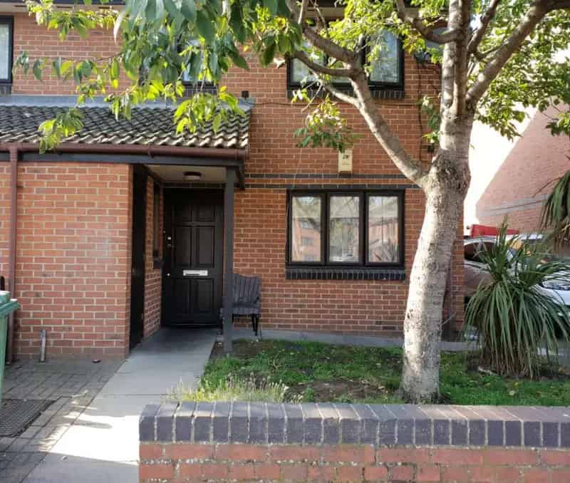 3 Bedroom House Corringham Leigh on Sea Off Street Parking