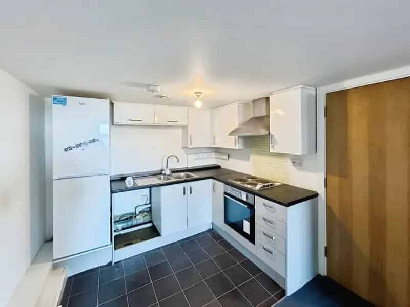 1 Bedroom Canton Apartment Public Auction May 2025