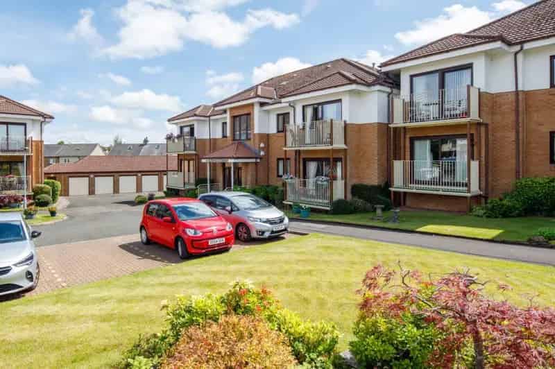 2 Bedroom Apartment for Sale
