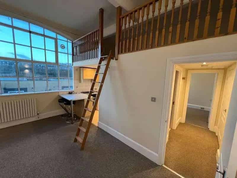 1 Bed Flat for Sale in Brighton - Unique Mezzanine Apartment