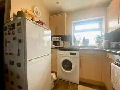 2 Bedroom Apartment Cardiff Tremorfa Available May Private Garden Parking