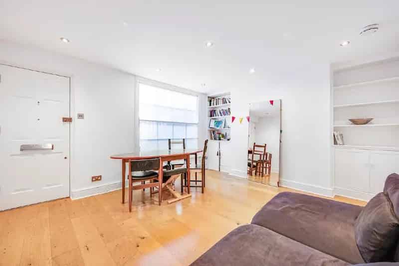Charming 2-Double Bedroom Victorian Flat with Private Garden Chain Free