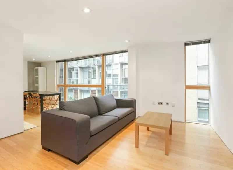 3 Bedroom Furnished Apartment Benyon Wharf Regents Canal