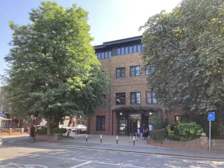 Commercial property For Rent , 34-35, Dingwall Road, London, England