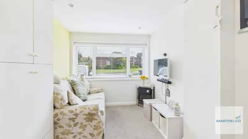 3 Bedroom Detached House For Sale Sutton Coldfield