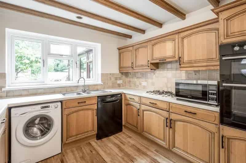 4 Bed Detached House for Sale Wall Heath
