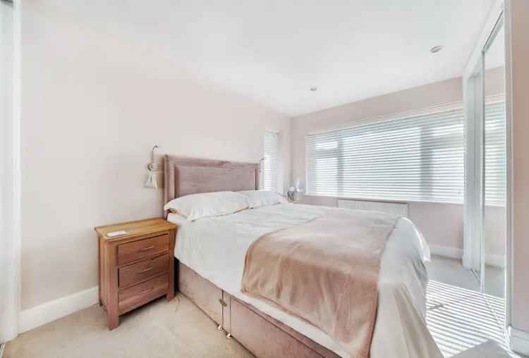 3 Bedroom House for Sale with Art Studio