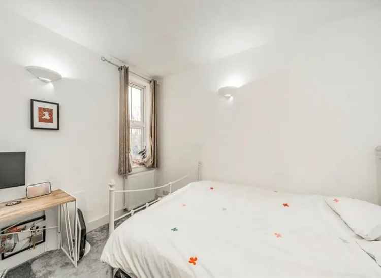Two Double Bedroom Apartment in Tooting