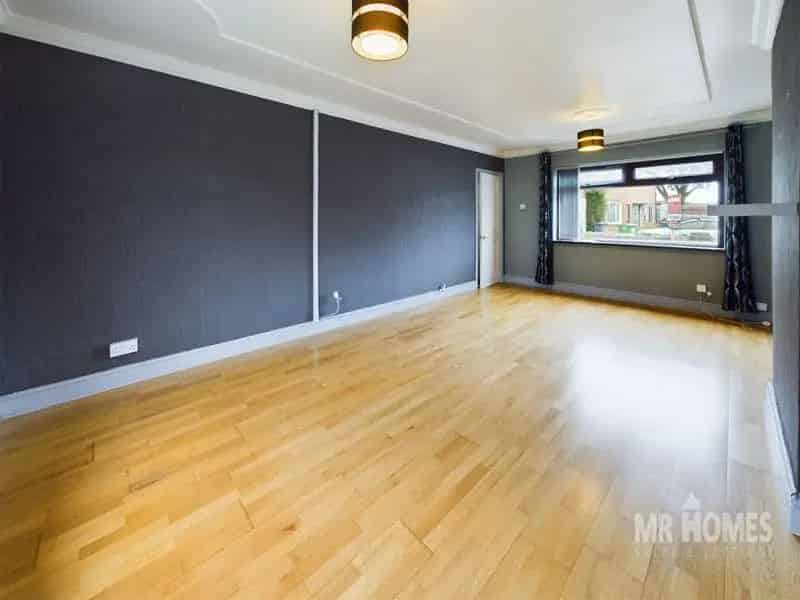 3 Bed Semi Detached House For Sale