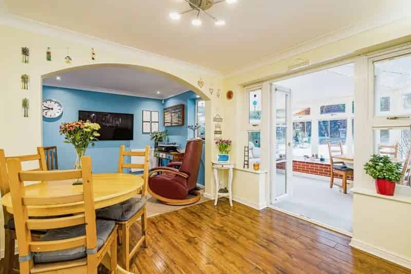 Four Bedroom Detached House in Earls Keep