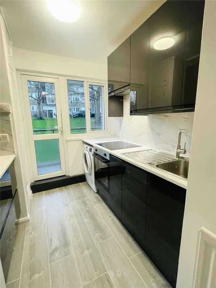 2 Bedroom Flat to Rent Recently Renovated Ground Floor Apartment