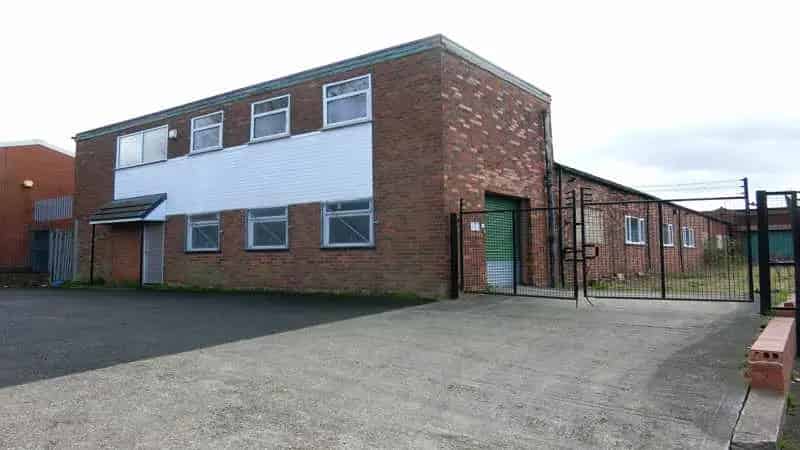 Industrial Unit with Offices Bloxwich 6299 sq ft