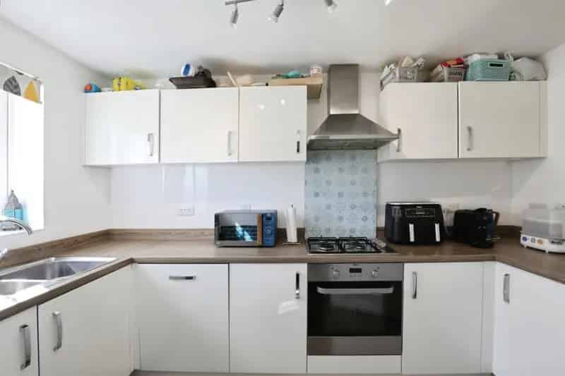 Two Bedroom Semi-Detached House in Bidford on Avon