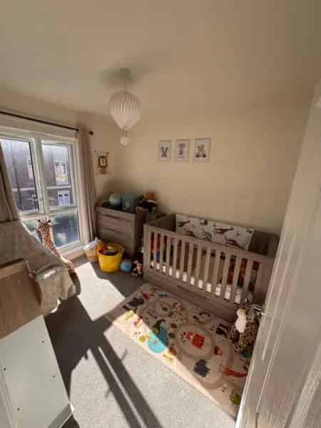 4 Bedroom Townhouse Swap - Large 3 Bed or 4 Bed House