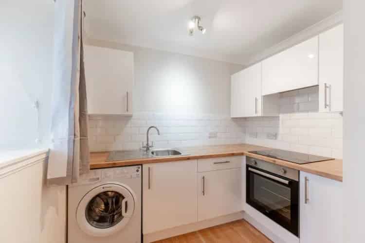 Spacious One Bedroom Flat in Glasgow Finnieston