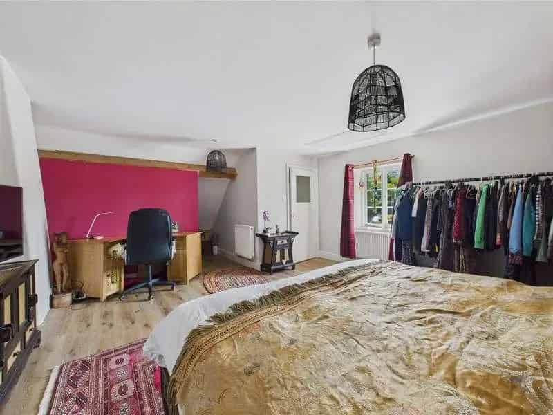4 Bed House for Sale Malvern