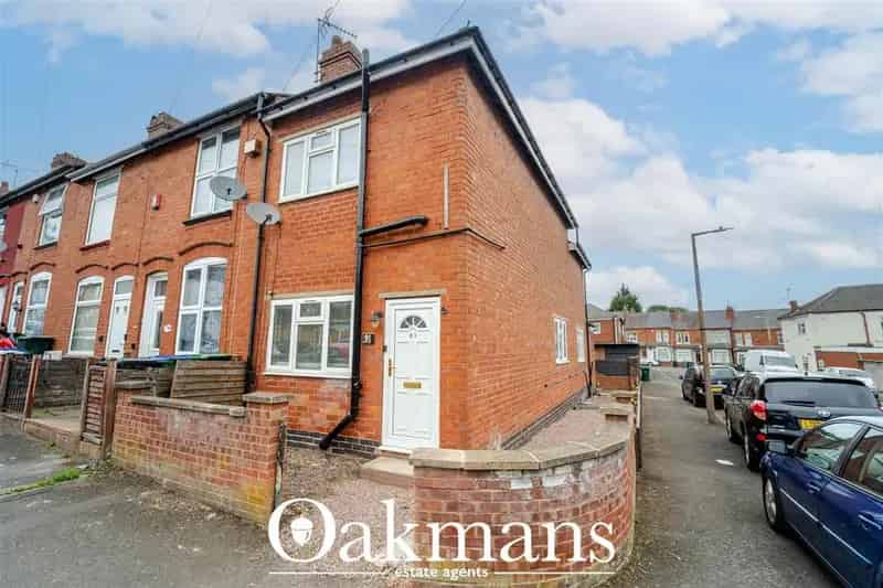 3 Bedroom End Terrace House For Sale