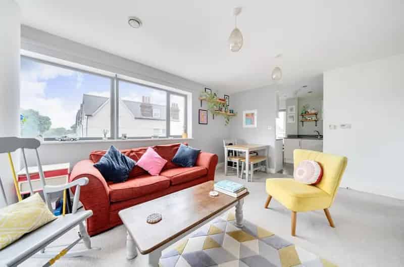 1 Bedroom Flat For Sale