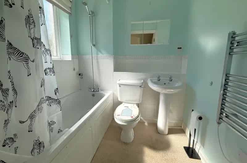 2 Bedroom Flat for Sale near Weymouth Harbour