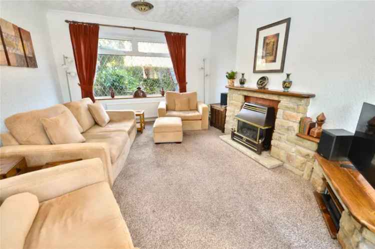 House For Sale in Leeds, England