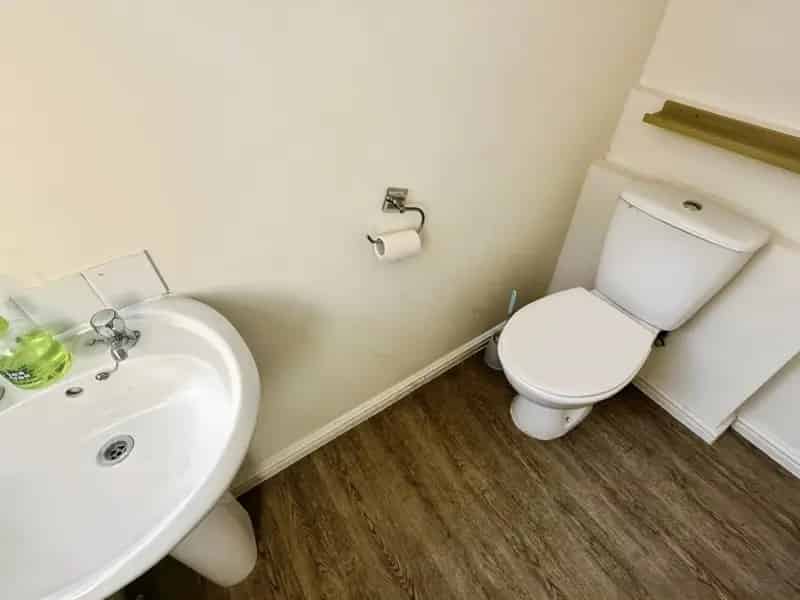 2 bedroom House
 For Sale